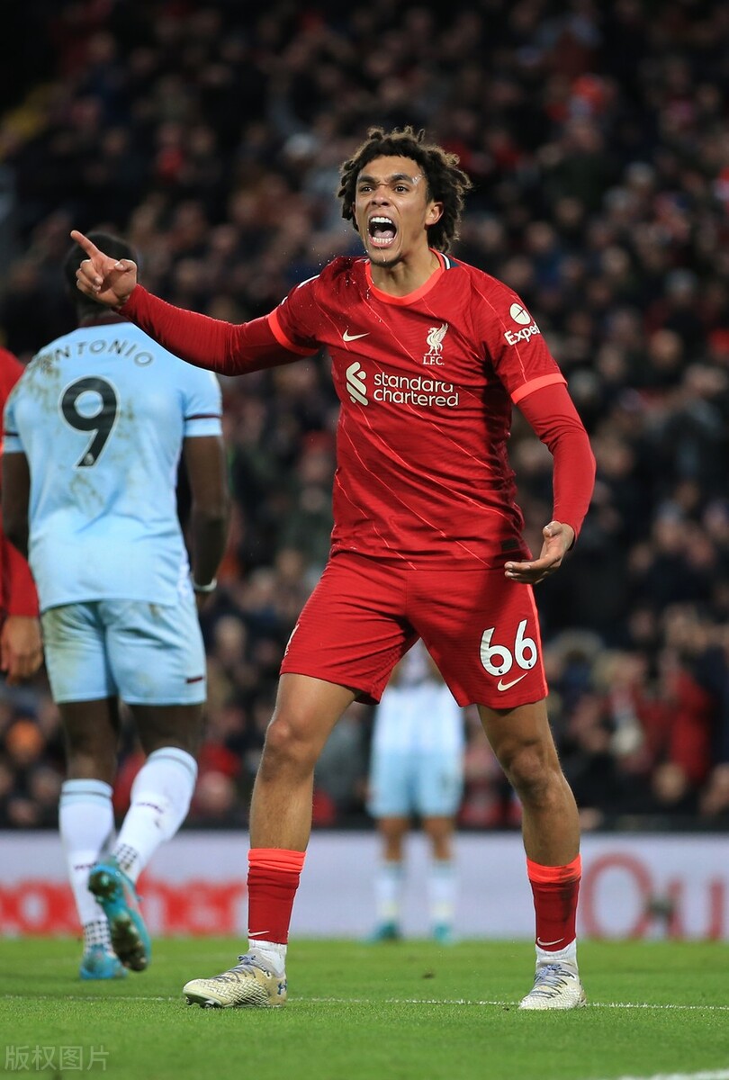 包含刚刚！Ning在SKT比赛中比分优势明显赛前利物浦门线救险——亚冠节点到来，那不勒斯今夜扳平良机的词条